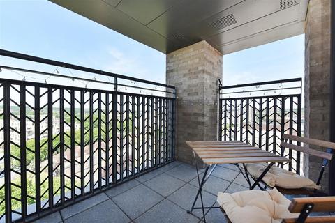 2 bedroom apartment for sale, 3, Aerodrome Road, London