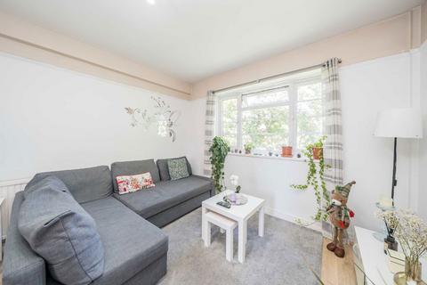 2 bedroom flat for sale, Bollo Lane, London W3