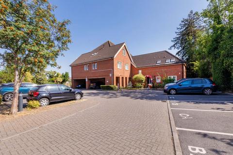 Merton Road, Slough SL1