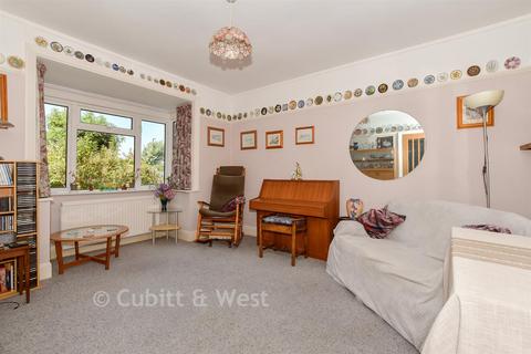 3 bedroom chalet for sale, Felpham Gardens, Bognor Regis, West Sussex