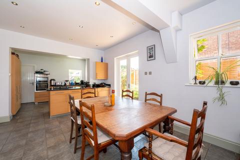5 bedroom semi-detached house for sale, Droitwich, Worcestershire