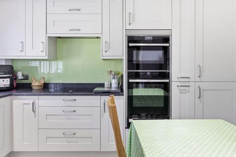 2 bedroom apartment for sale, Virginia Water, Surrey