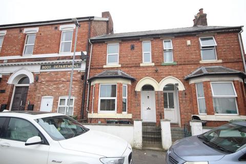 3 bed terraced house for rent in Strode Road, Wellingborough, NN8