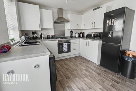 3 bedroom semi-detached house for sale, Railway Walk, Royston