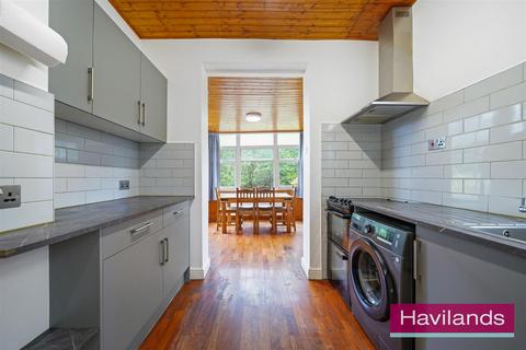 undefined, The Chine, Grange Park