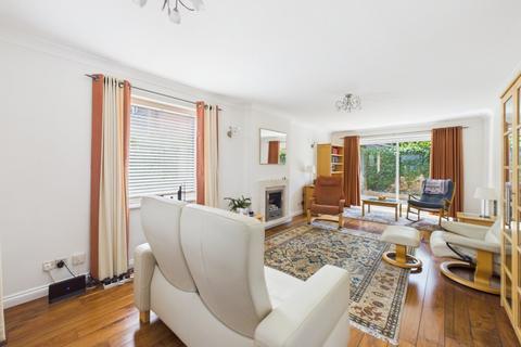 3 bedroom semi-detached house for sale, Chiltern Avenue, Amersham, Buckinghamshire, HP6