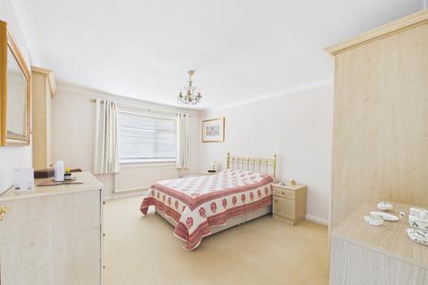3 bedroom semi-detached house for sale, Chiltern Avenue, Amersham, Buckinghamshire, HP6