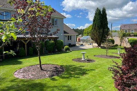 5 bedroom detached house for sale, Greenfield Road, Twyn, Ammanford