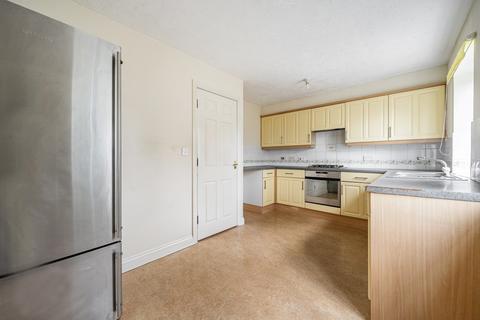 3 bedroom terraced house for sale, Chaucer Way, Slough