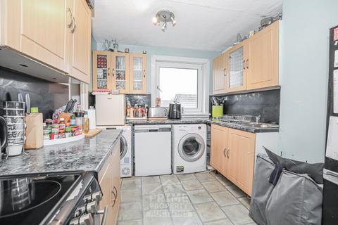 3 bedroom maisonette for sale, Tay Place, Johnstone PA5