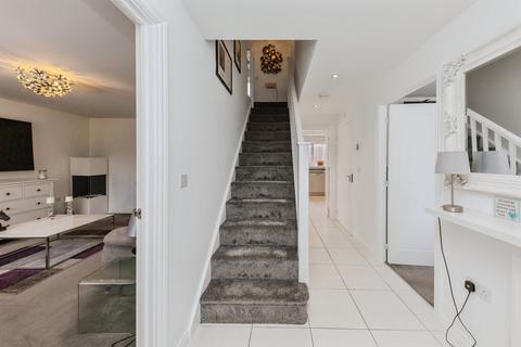 4 bedroom detached house for sale, Heath Place, Winsford