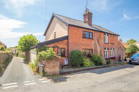 2 bedroom semi-detached house for sale, Chapel Street, New Buckenham