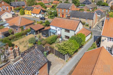 2 bedroom semi-detached house for sale, Chapel Street, New Buckenham