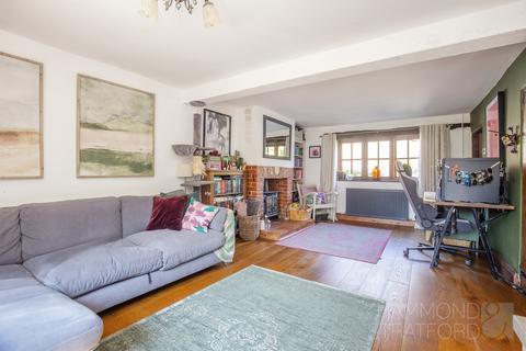 2 bedroom semi-detached house for sale, Chapel Street, New Buckenham