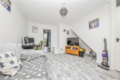 2 bedroom terraced house for sale, Yew Tree Rise, Pinewood, Ipswich