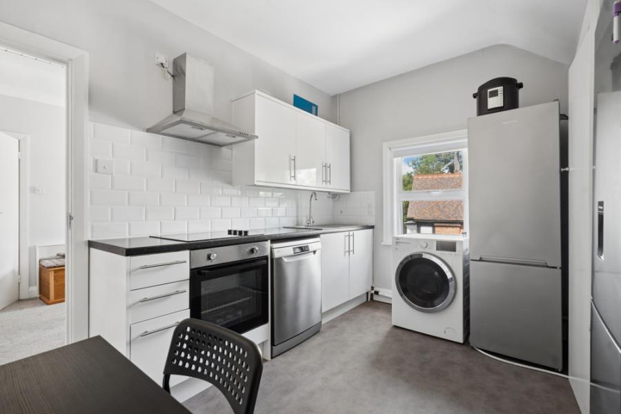 House in Pinner - View 4