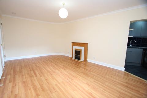 2 bedroom flat to rent, Walmer Crescent, Glasgow, G51
