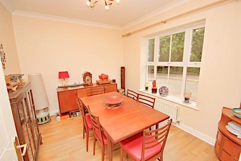 6 bedroom detached house for sale, Collinge Close, East Malling ME19