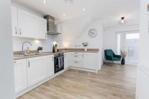 2 bedroom apartment for sale, 3 Hoadley Road, Horley, Surrey, RH6 8SW