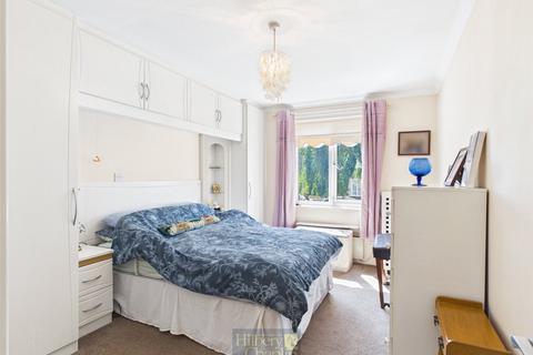 1 bedroom apartment for sale, Primrose Court, Kings Road, Brentwood, Essex, CM14