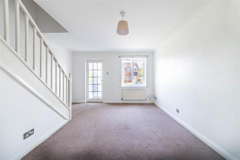 2 bedroom terraced house for sale, Abbotsmeade Close, Newcastle Upon Tyne, NE5