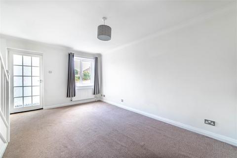 2 bedroom terraced house for sale, Abbotsmeade Close, Newcastle Upon Tyne, NE5