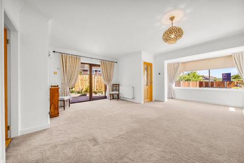 2 bedroom semi-detached bungalow for sale, Oak Avenue, Ormskirk L39