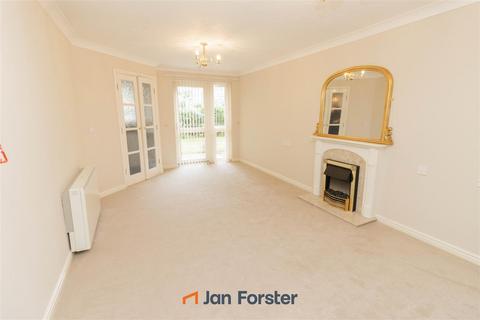 1 bedroom ground floor flat for sale, Highbridge, Gosforth, Newcastle Upon Tyne