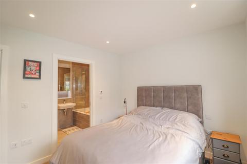 undefined, Pyestock Way, Fleet GU51