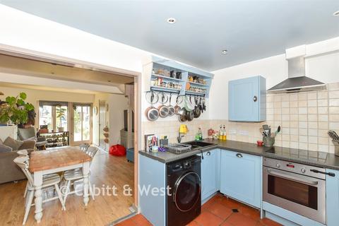 2 bedroom barn conversion for sale, Black Barn, Alfold GU6