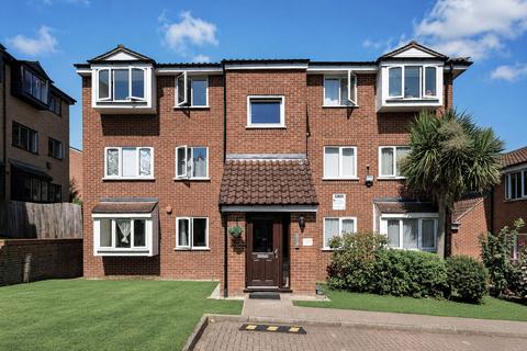 Newton Avenue, Muswell Hill, N10