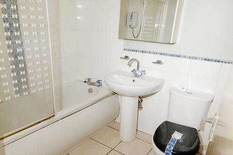 1 bedroom flat for sale, Montrose Street, Flat 28, City Centre Glasgow G1