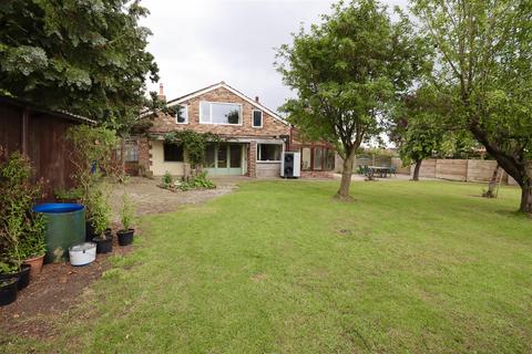 4 bed detached house for rent in Sparkmill Lane, Beverley