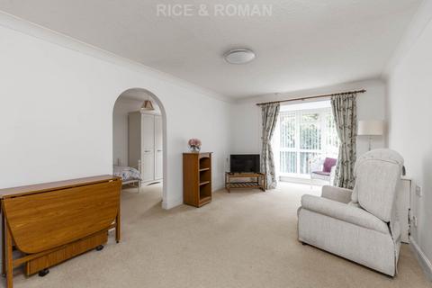 2 bedroom retirement property for sale, Fernbank Road, Ascot SL5
