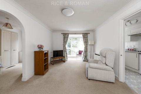2 bedroom retirement property for sale, Fernbank Road, Ascot SL5