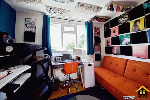 2 bedroom apartment for sale, 12 Turle Road, Islington, London, N4