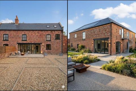 4 bedroom farm house for sale, Kirkhouse Green, Nr Fishlake, Doncaster, DN7