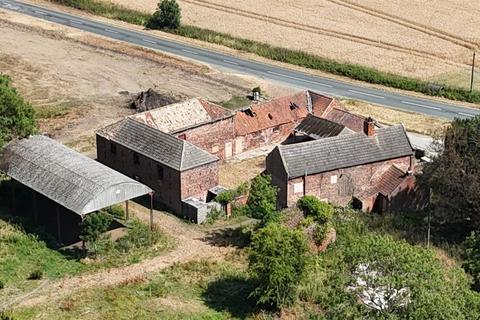 4 bedroom farm house for sale, Kirkhouse Green, Nr Fishlake, Doncaster, DN7