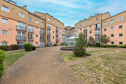 undefined, Wooldridge Close - Bedfont Lakes