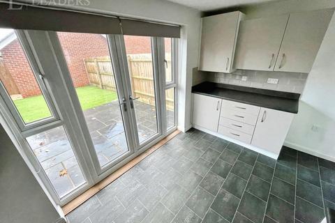 2 bedroom terraced house to rent, Elvaston Drive, Littleover, DE23