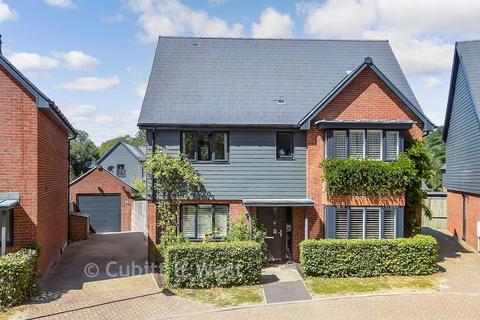 4 bedroom detached house for sale, Long Lane, Handcross RH17