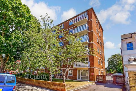 2 bedroom flat for sale, Heatherley Court, Southsea PO5