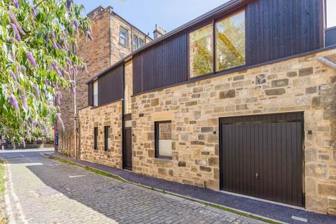 2 bedroom mews to rent, Inverleith Terrace Lane, Inverleith, Edinburgh