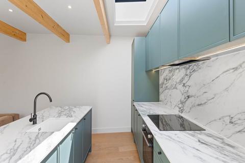 2 bedroom mews to rent, Inverleith Terrace Lane, Inverleith, Edinburgh