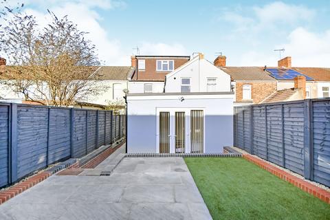 undefined, Redcliffe Street, Swindon, SN2