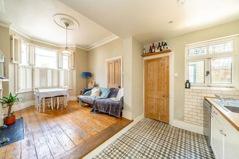 3 bedroom house for sale, Andalus Road, London SW9