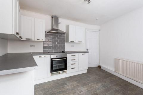 2 bedroom flat for sale, Farnham Road, South Shields, NE34