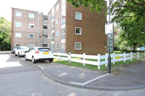 1 bedroom ground floor flat for sale, Hansart Way, The Ridgeway, Enfield, EN2