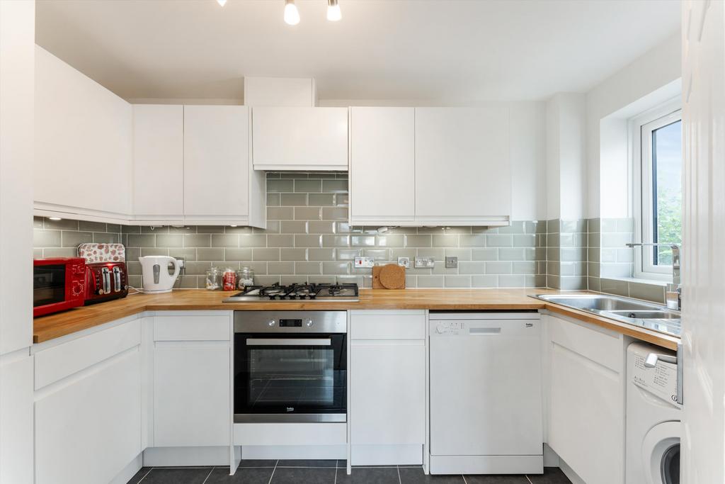 Apartment in London - View 2