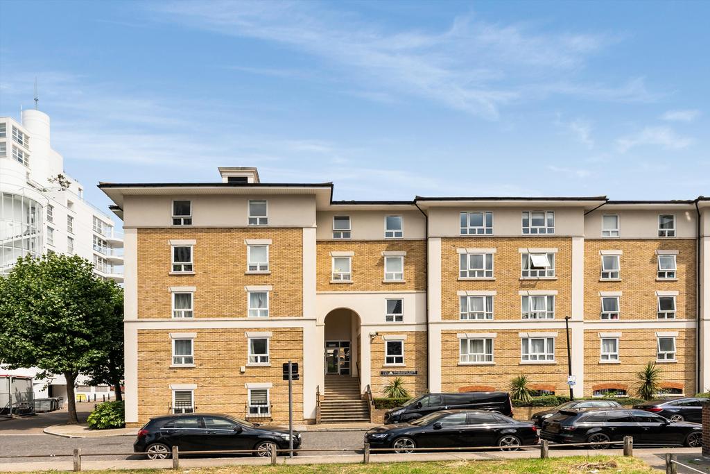 Apartment in London - View 3